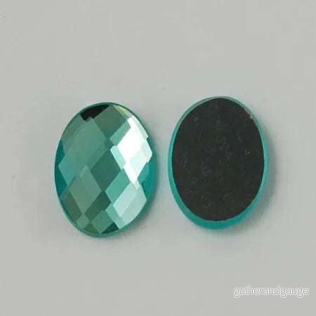 Facetterad Flatback – Oval Turkos 14x10mm 1 styck Facetterad Flatback – Oval Turkos 14x10mm 1 styck