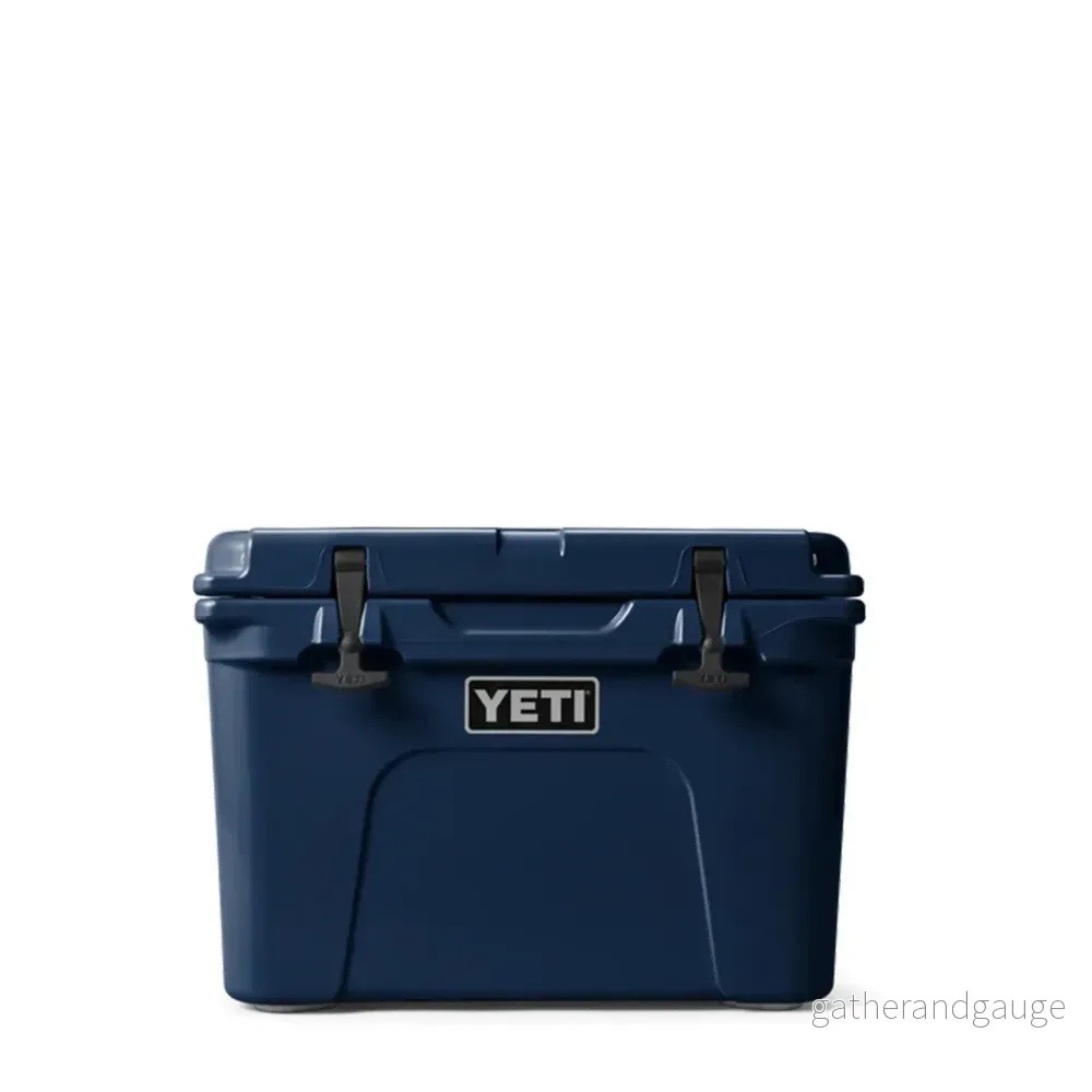 Tundra 35 Navy Tundra 35 Navy