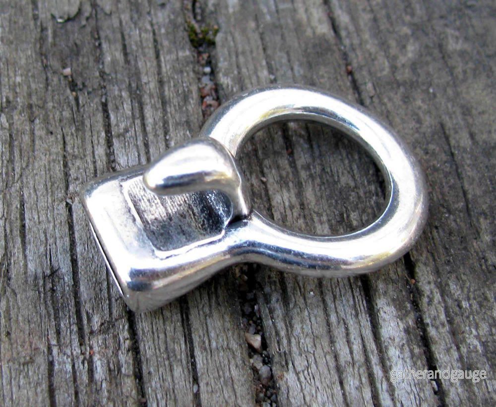 Haklås Silverfärgat - Toggel, hål 11x5,3mm - 1 styck