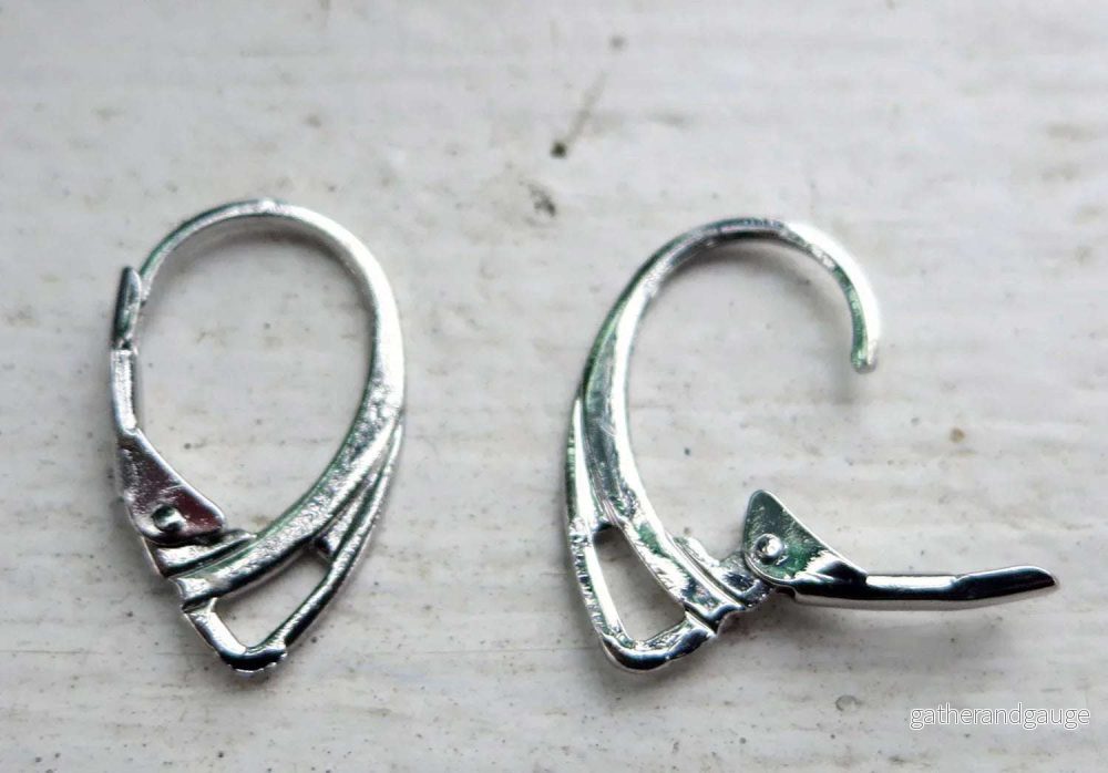 Örkrok Brisyr Silverfärgad - Oval 11x8mm, 1 par