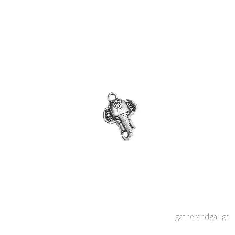 Berlock Silverpläterad – Elefanthuvud med blomma 16x18mm 1 styck Berlock Silverpläterad – Elefanthuvud med blomma 16x18mm 1 styck