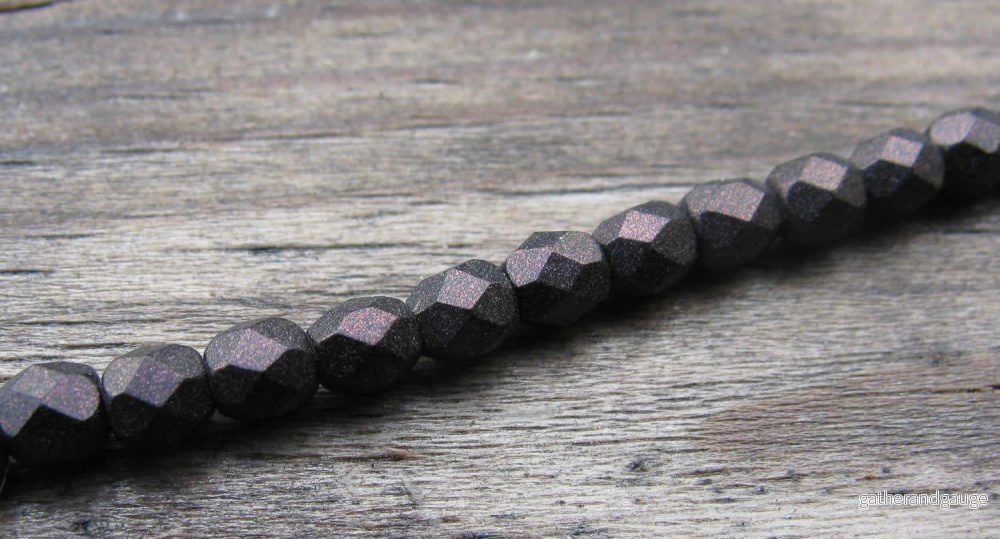 Tjeckiska Firepolish - Polychrome Purple Bronze 4 mm, 1 sträng - Bild 2