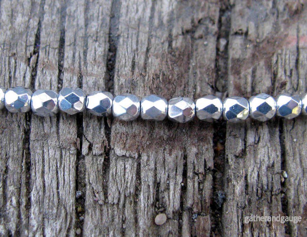Tjeckiska Firepolish - Silver 3 mm, 50-pack