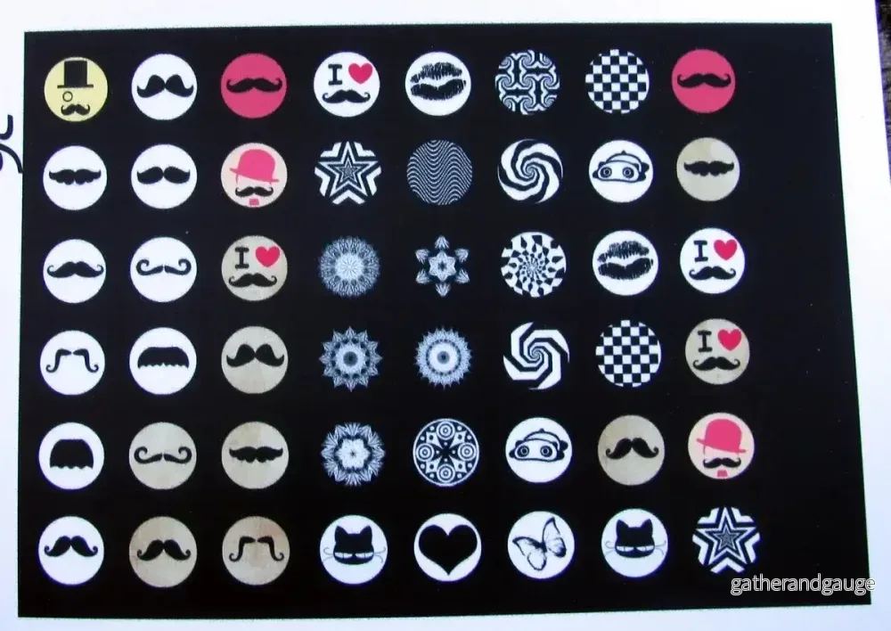 Bildark Rund – Mustasch- mix 10mm 1 ark Bildark Rund – Mustasch- mix 10mm 1 ark