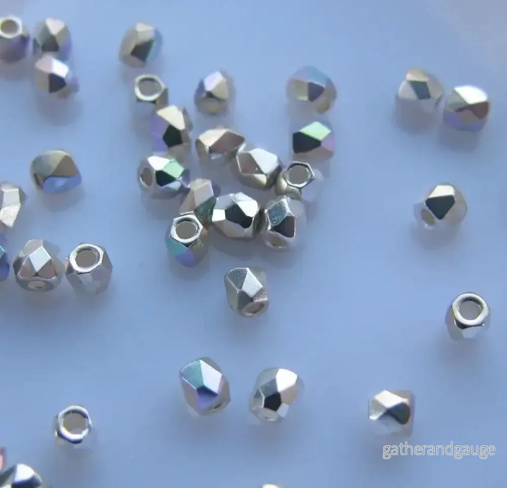Tjeckiska Firepolish - Crystal Silver Plt AB, True 2 mm, 50 stycken