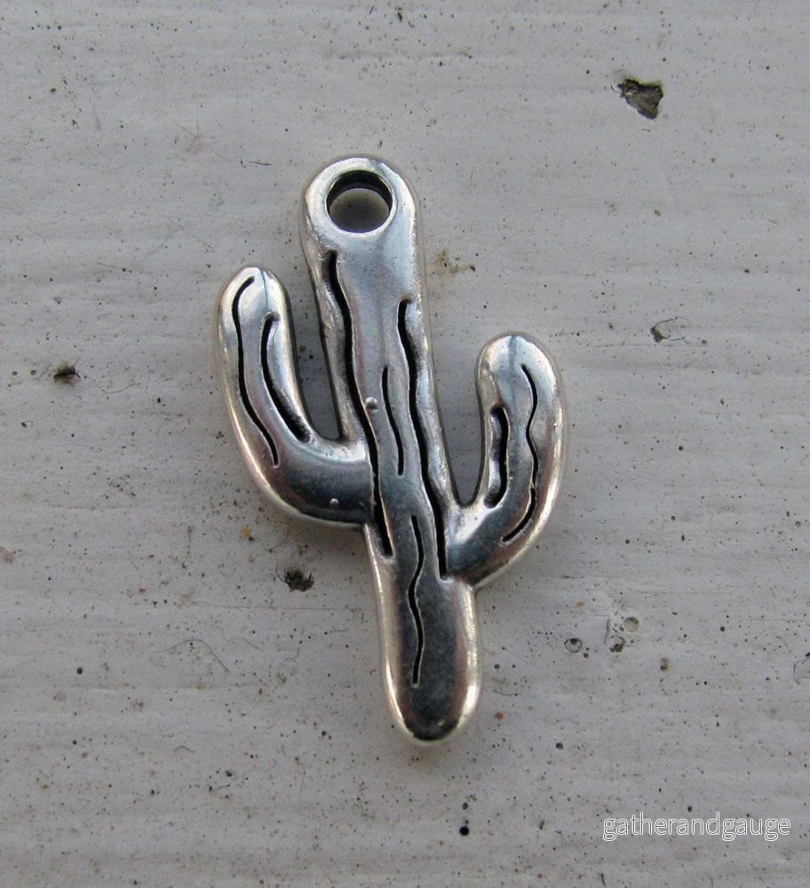 Berlock Silverfärgad - Kaktus 12x21mm 1 styck