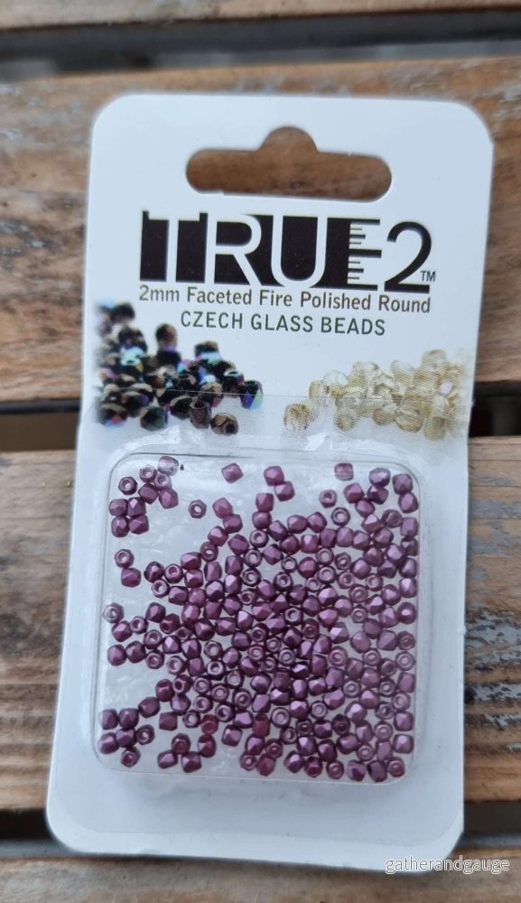 Tjeckiska Firepolish – Pastel Burgundy, True2 mm, 2 gram