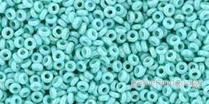 TOHO Demi Round – Opaque Rainbow Turquoise 11/0, 5 gram TOHO Demi Round – Opaque Rainbow Turquoise 11/0, 5 gram