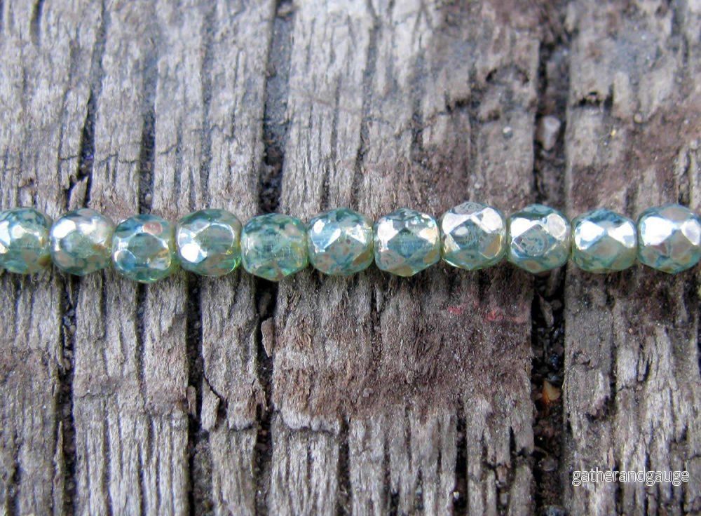 Tjeckiska Firepolish - Aqua Picasso 3 mm, 1 sträng