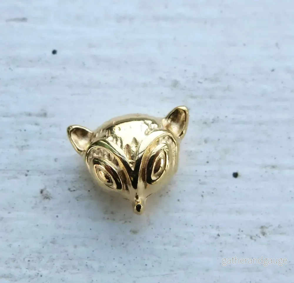 Mellandel 24K Guldpäterad – Rävhuvud 12x10mm 1 Styck Mellandel 24K Guldpäterad – Rävhuvud 12x10mm 1 Styck
