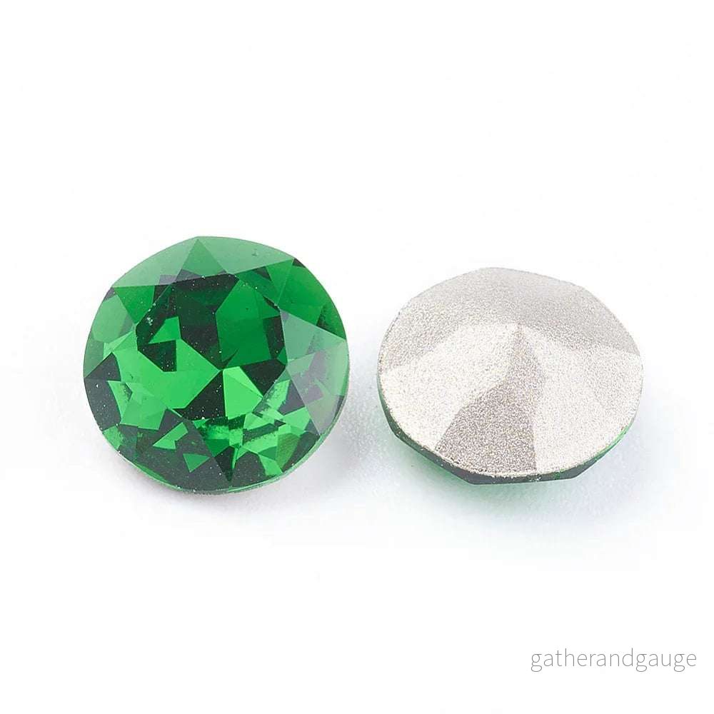 Kinesisk strass - Round stone Fern Green 10mm 1 styck