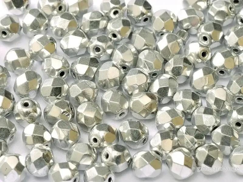 Tjeckiska Firepolish - Full Labrador 4 mm, 50-pack