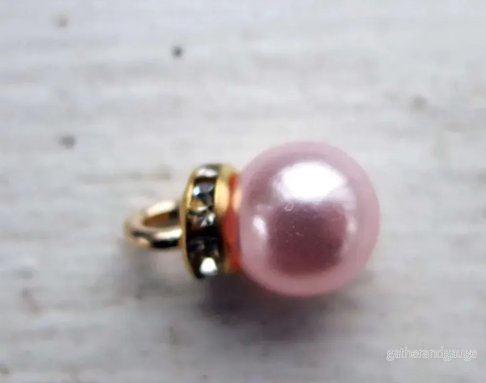 Hänge Akryl – Pärla med Strassrondell Rosa 8mm 1 styck Hänge Akryl – Pärla med Strassrondell Rosa 8mm 1 styck