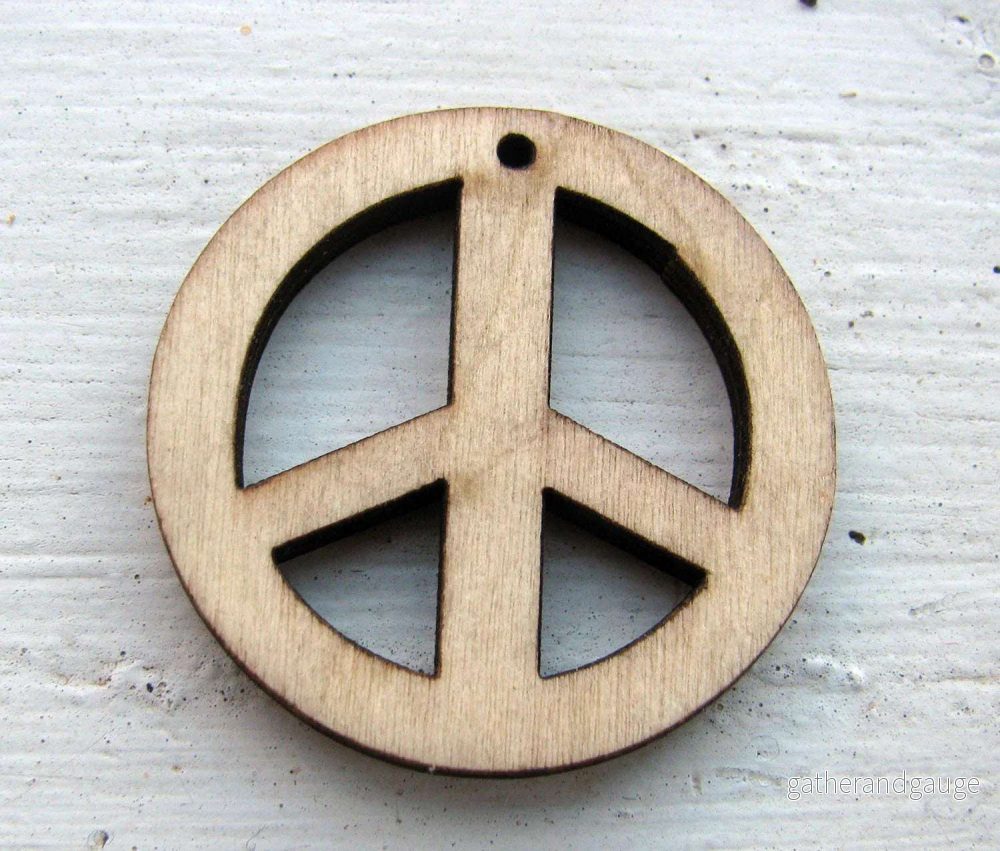 Hänge Trä - Peace-märke 35mm, 1 styck
