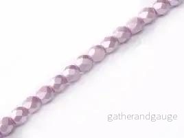 Tjeckiska Firepolish - Pastel Lila 4 mm, 1 sträng