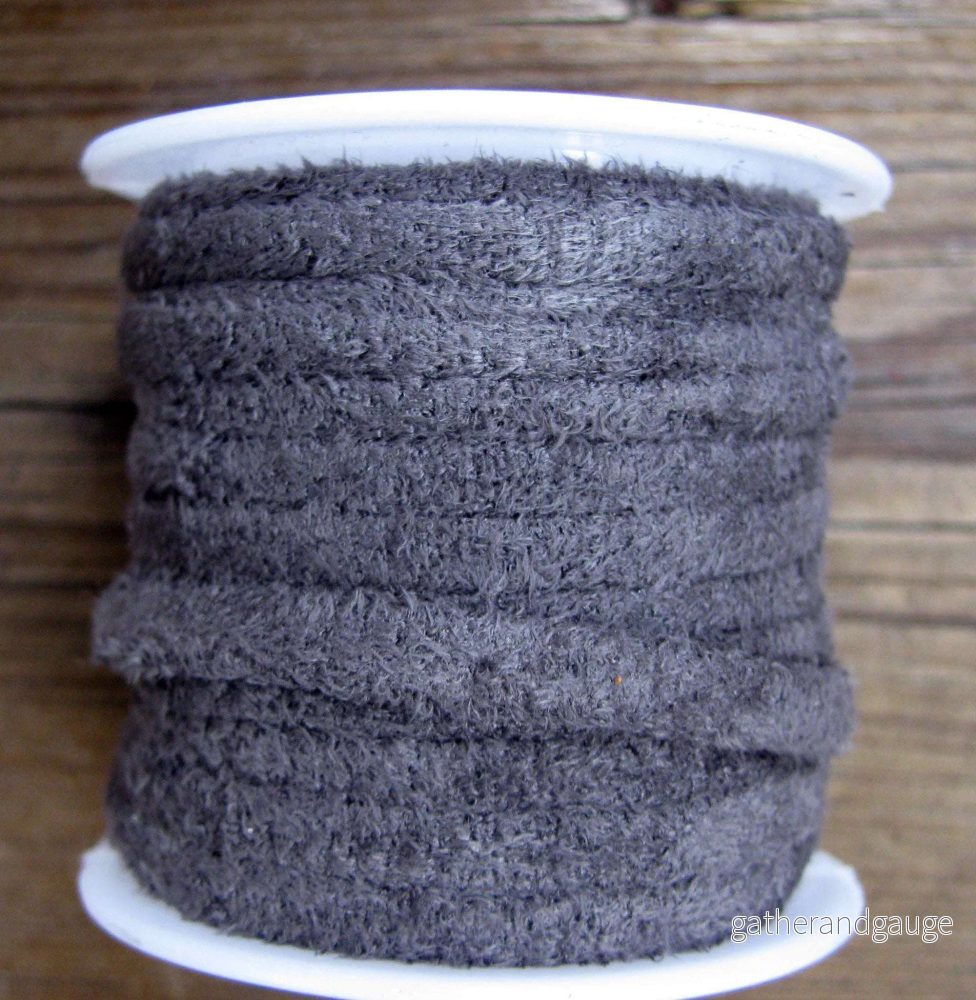 Mockaimitation - Velvet Grå 5mm, 1 m