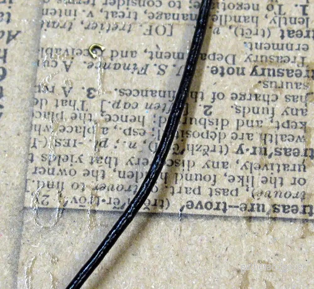 Läderband 1,5 mm - Svart, 1 m - Bild 2