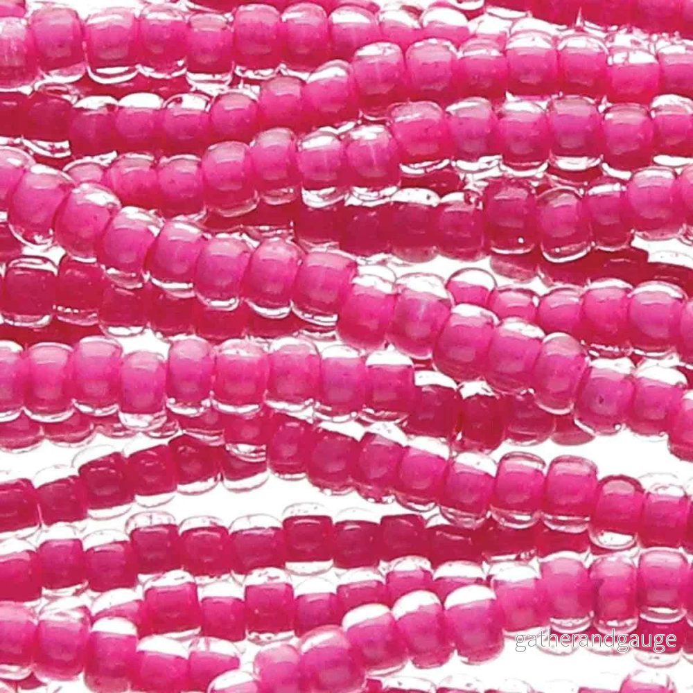 Tjeckiska seed beads – Terra Intensive Lining Magenta 11/0, 17 gram Tjeckiska seed beads – Terra Intensive Lining Magenta 11/0, 17 gram