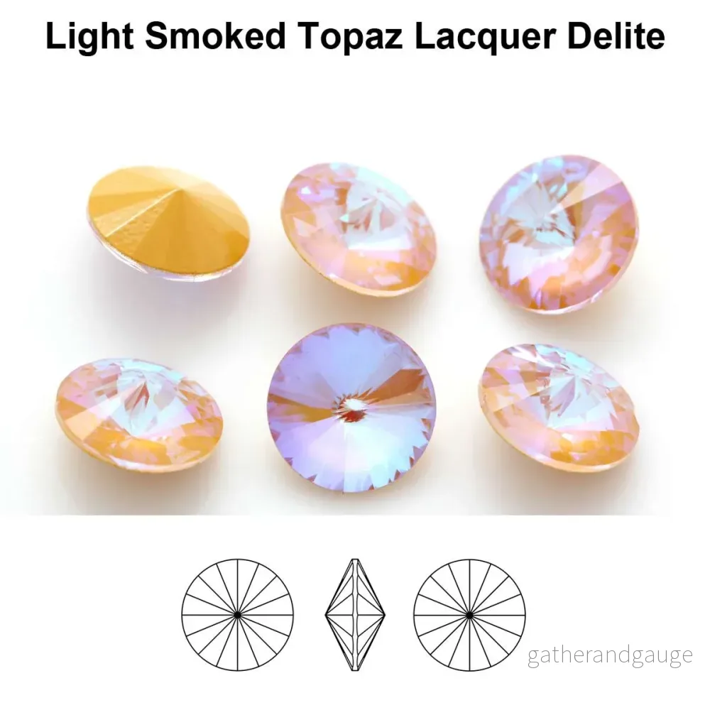 Aurea Crystals A1122 Rivoli – Light Smoked Topaz Lacquer DeLite, 18 mm, 1 styck Aurea Crystals A1122 Rivoli – Light Smoked Topaz Lacquer DeLite, 18 mm, 1 styck