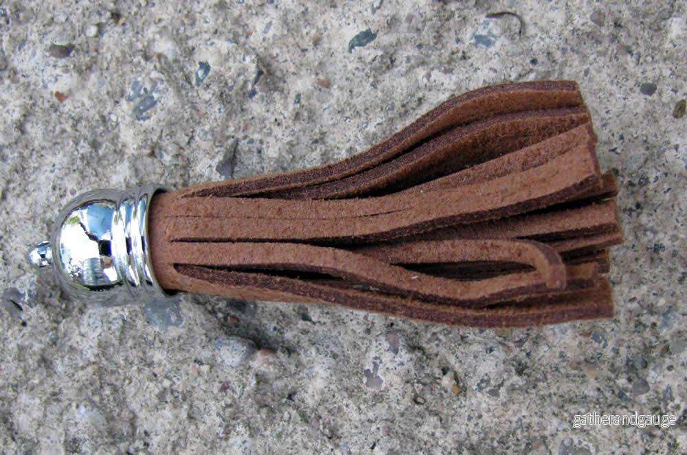 Hänge tassel - Moccaimitation, Brun 56mm, 1 pack