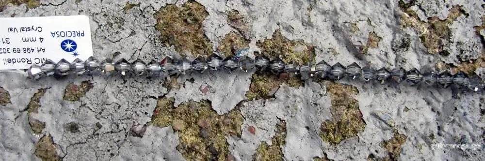 Tjeckiska MC Bicone - Crystal Valentinite 4 mm, 30- pack - Bild 3