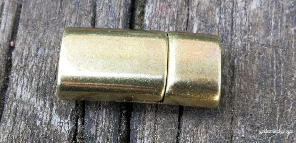 Magnetås Bronsfärgat – Breda Runda band 10x5mm, 1 set Magnetås Bronsfärgat – Breda Runda band 10x5mm, 1 set