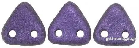 CzechMates Triangle Bead – Två hål, Metallic Suede Purple 6mm, 10 gram CzechMates Triangle Bead – Två hål, Metallic Suede Purple 6mm, 10 gram