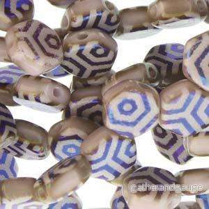 Honeycomb – Purple Laser Web Azuro 6mm, 1 Sträng Honeycomb – Purple Laser Web Azuro 6mm, 1 Sträng