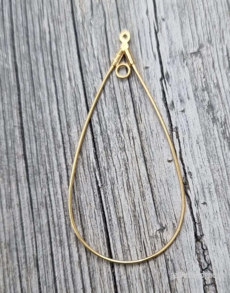 Droppe 24K Guldpläterad - Med ögla 26x52mm 1 styck