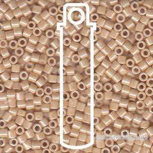 Miyuki Delica – Antique Beige Ceylon 8/0
