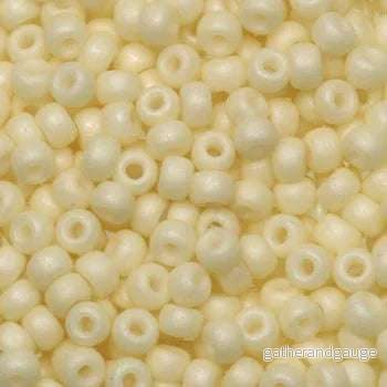 Miyuki Seed Beads - Matte Opaque Cream 8/0, 10 gram