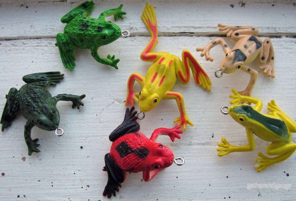 Hänge PVC - Grodor Mix 6-pack