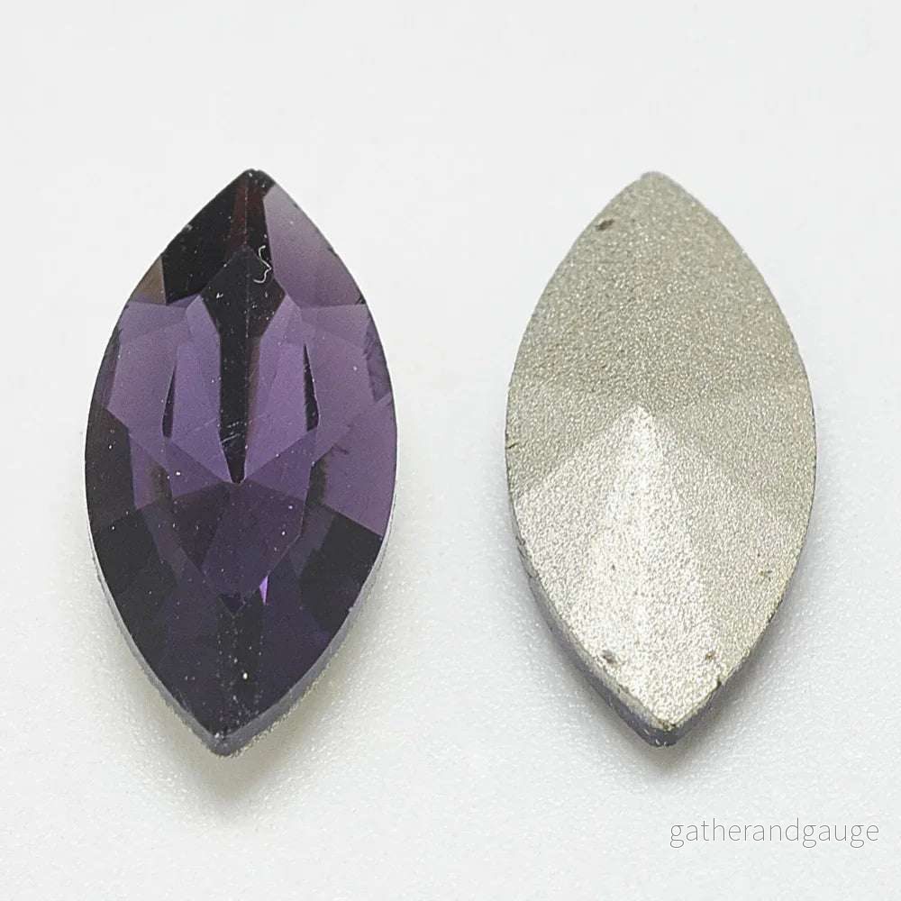 Kinesisk strass - Navette Tanzanite 10x5mm 1 styck