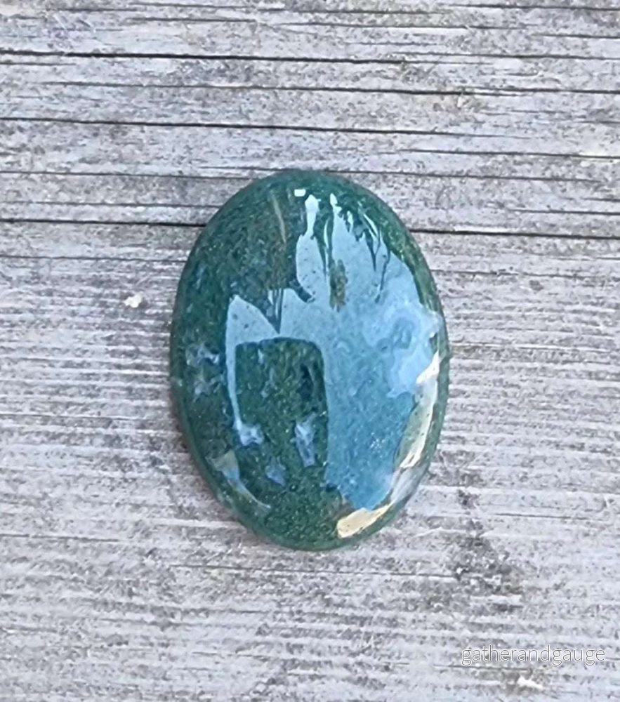 Cabochon Mossagat - Oval Mörkgrön 30x22mm 1 styck