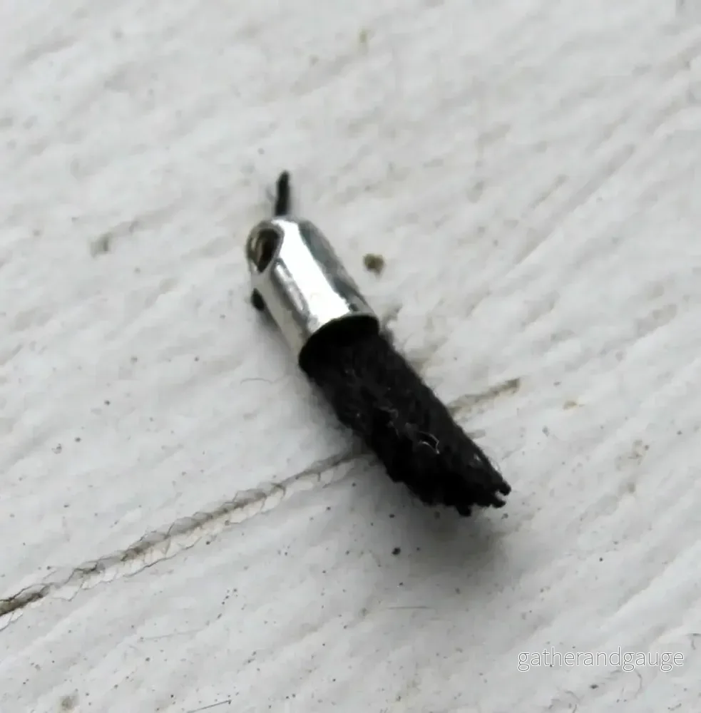 Bomullstofs Mini - Svart/Silver 12mm - 1 styck - Bild 2