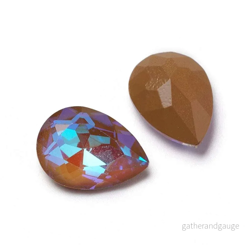 Kinesisk strass – Teardrop Mocha Shine 14x10mm 1styck Kinesisk strass – Teardrop Mocha Shine 14x10mm 1styck