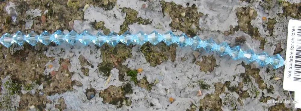 Tjeckiska MC Bicone - Aquamarine 6 mm 18- pack - Bild 3