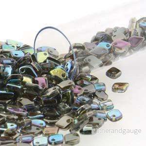 Dragon Scale Bead - Crystal Graphite Rainbow, 9,5 gram