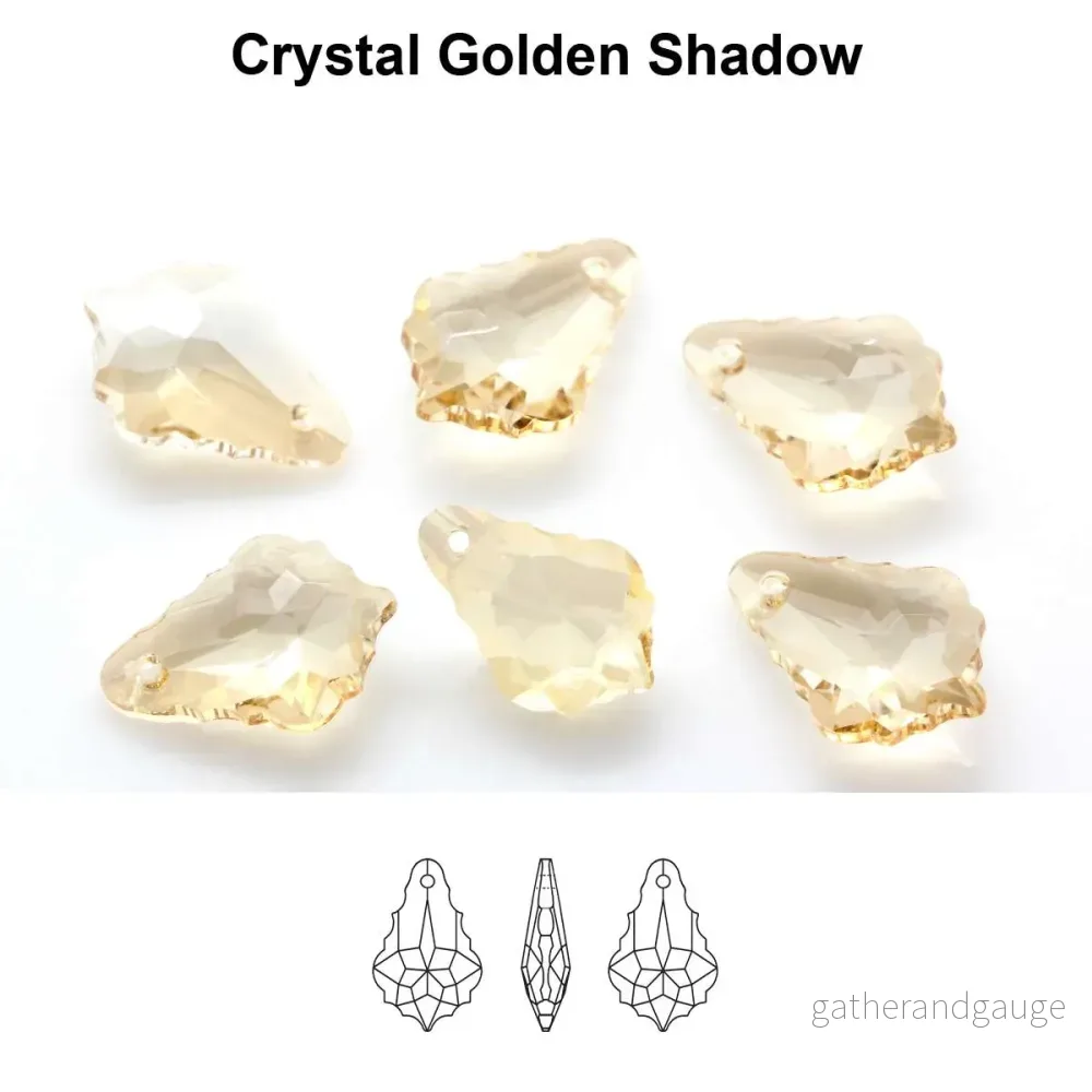 Aurea Crystals A6090 Baroque Pendant – Crystal Golden Shadow 30 mm, 1 styck Aurea Crystals A6090 Baroque Pendant – Crystal Golden Shadow 30 mm, 1 styck