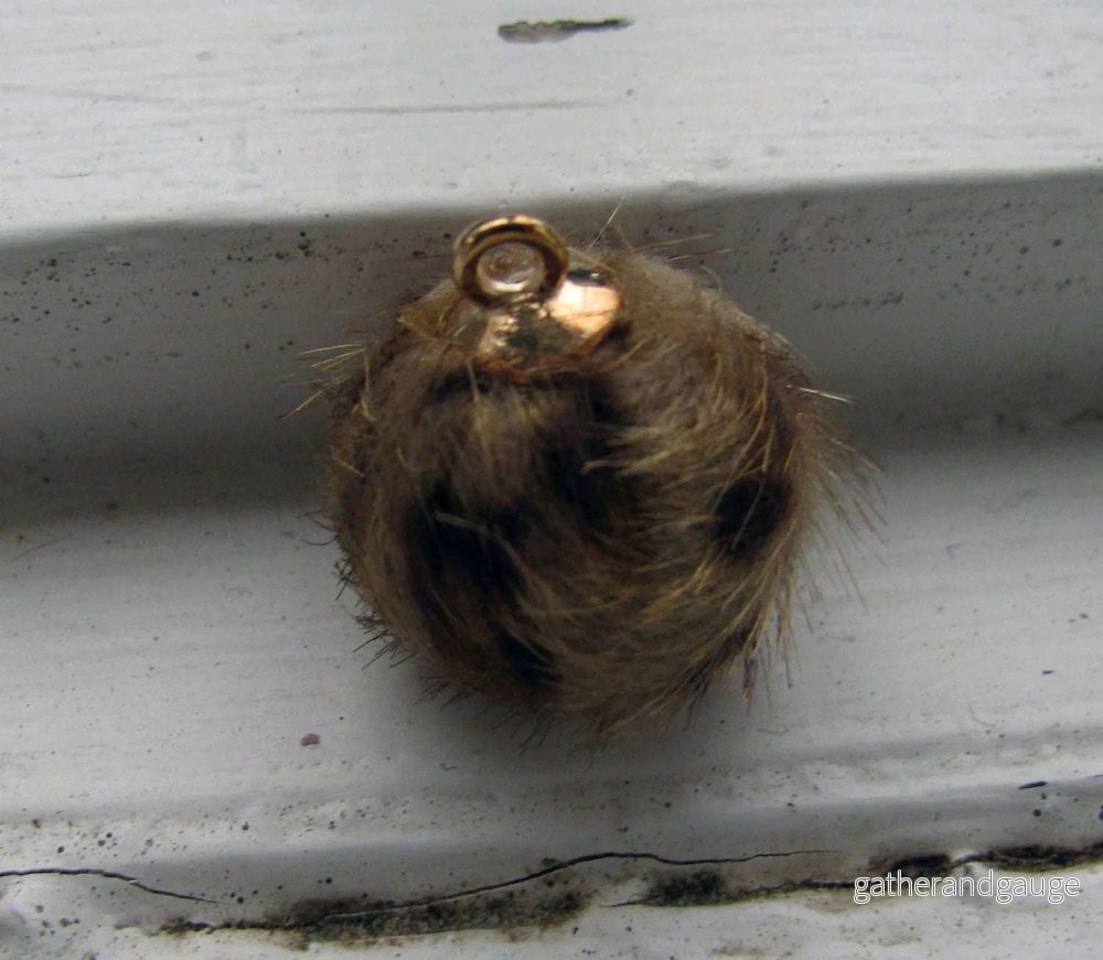 Hänge boll - Fuskpäls Leopard Beige 16mm 1 styck