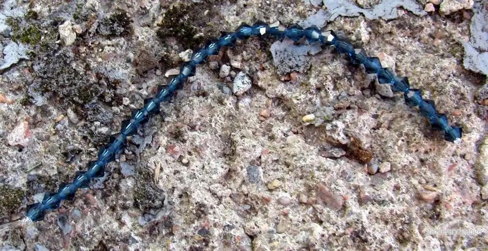 Tjeckiska MC Bicone - Montana, 4 mm, 1 sträng - Bild 2