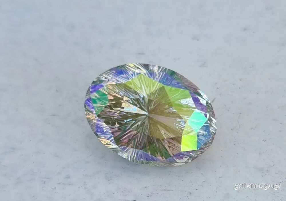 Swarovski Crystals Mystic Oval Fancy Stone – Crystal Paradise Shine 18x13mm, 1 styck Swarovski Crystals Mystic Oval Fancy Stone – Crystal Paradise Shine 18x13mm, 1 styck