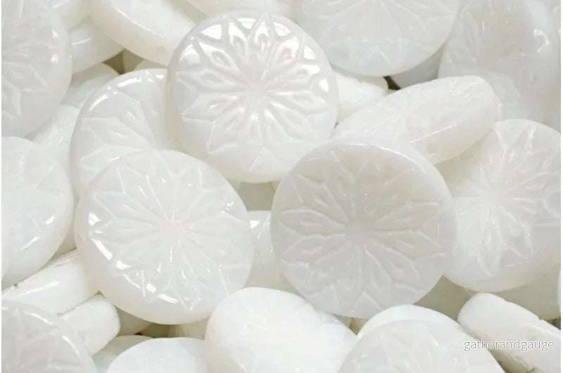 Origami Flower Bead - White 18mm, 6-pack