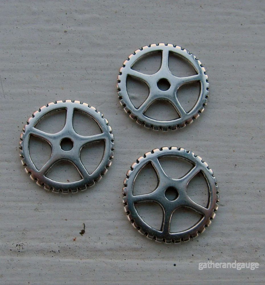 Berlock Silverfärgad - Kugghjul 16mm 3-pack