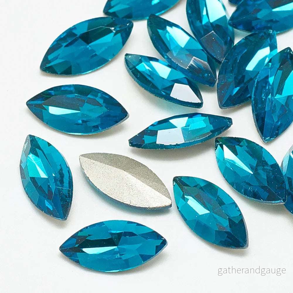 Kinesisk strass - Navette Capri Blue 10x5mm 1 styck - Bild 2