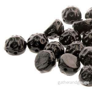 Baroque Cabochon – Jet 7mm, 2-håls, 10-pack Baroque Cabochon – Jet 7mm, 2-håls, 10-pack