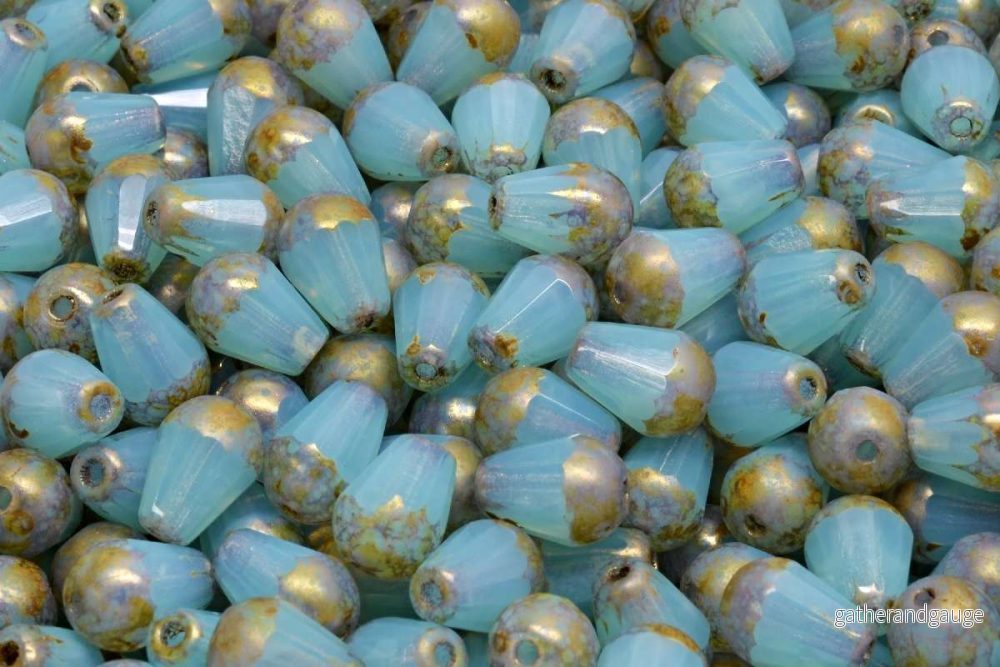Firepolish Drop Bead – Blue Opal with Luster 8 x 6 mm, 20-pack
