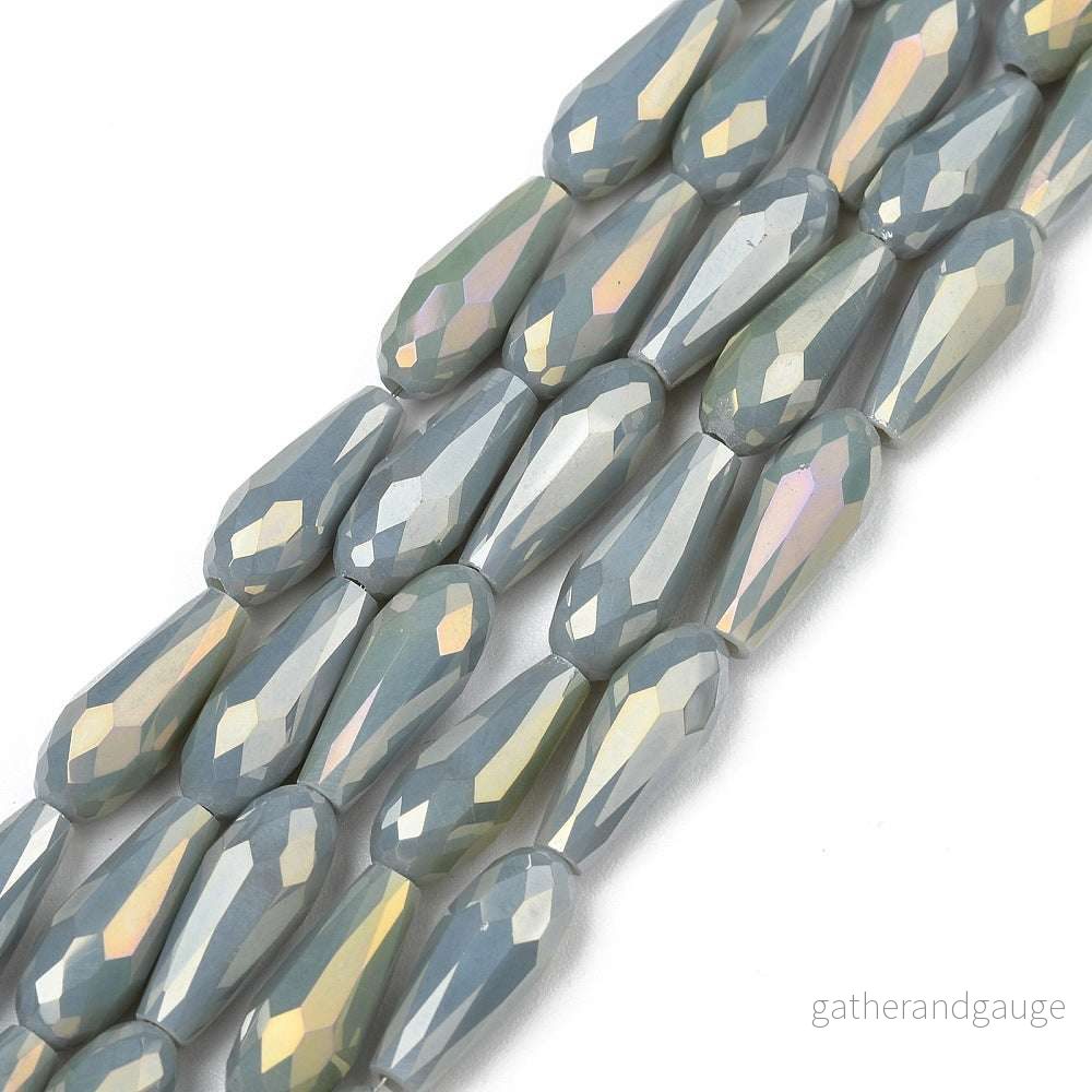 Facetterade droppar – Teardrop Grey Rainbow, 15x6mm, 1 styck Facetterade droppar – Teardrop Grey Rainbow, 15x6mm, 1 styck
